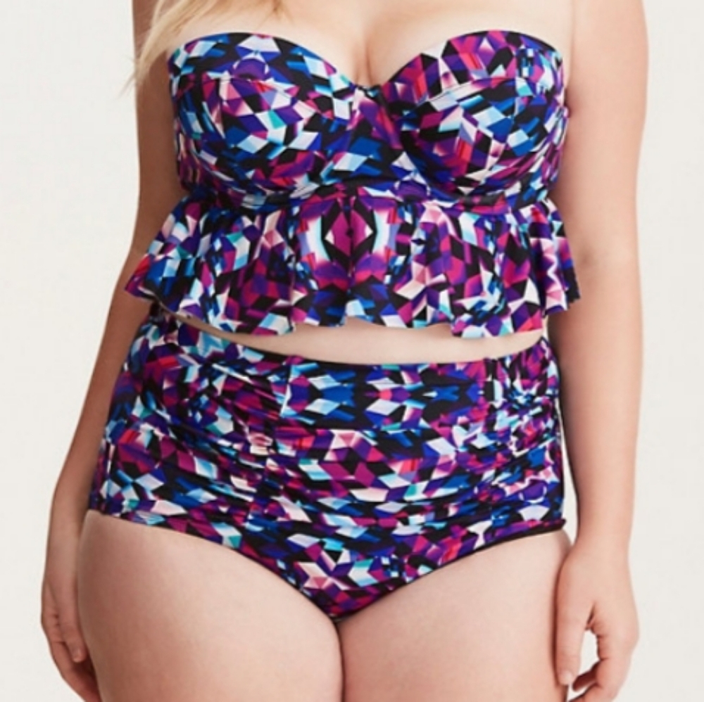 Top only TORRID 5